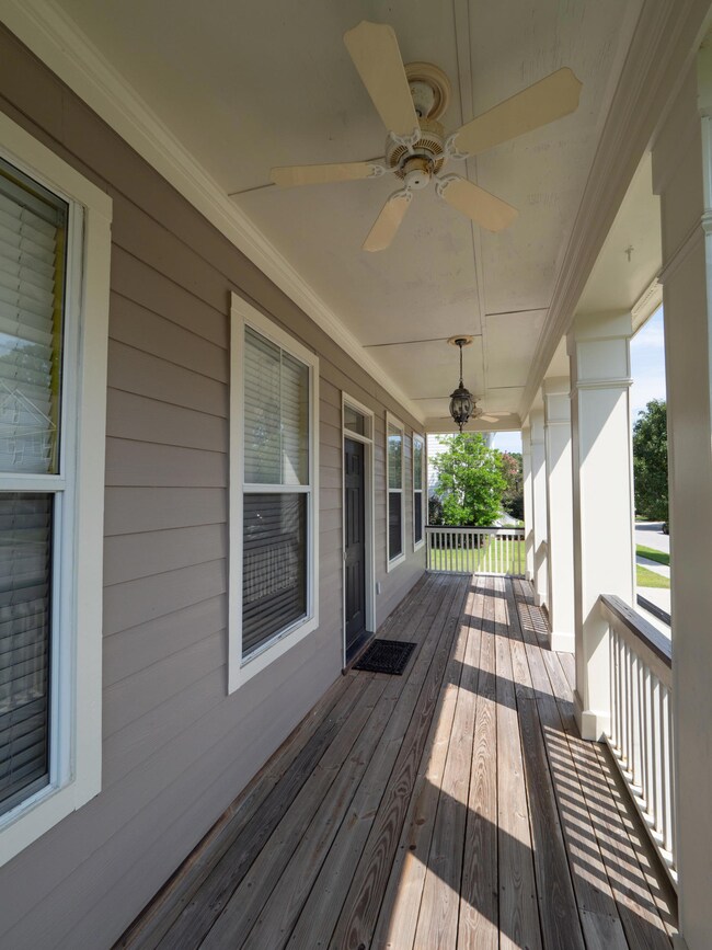 1517 Devol St-7151350