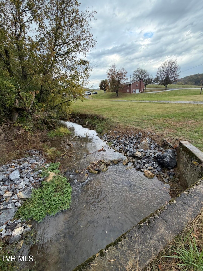 365 Tilson Rd, Limestone, TN 37681 - photo 7