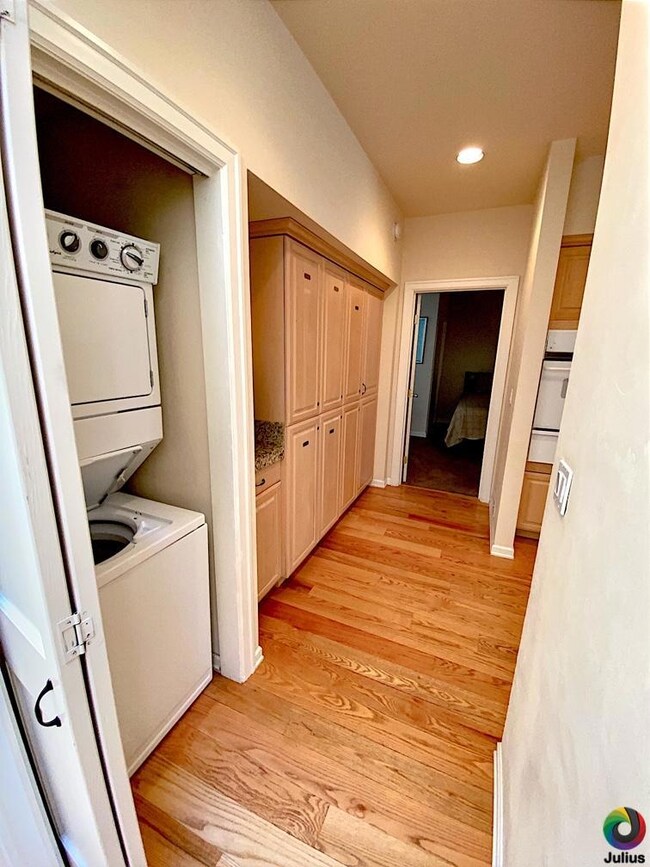 57026 Peppermill Ct unit 22-B, Sunriver, OR 97707 - photo 5