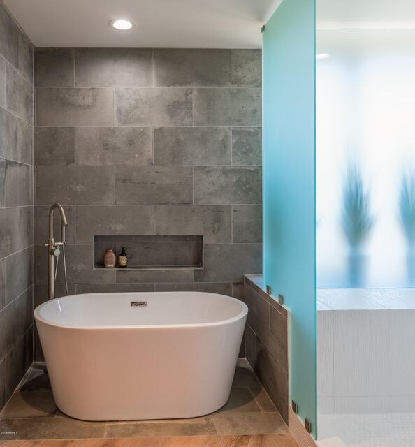 Master Bath Spa Tub