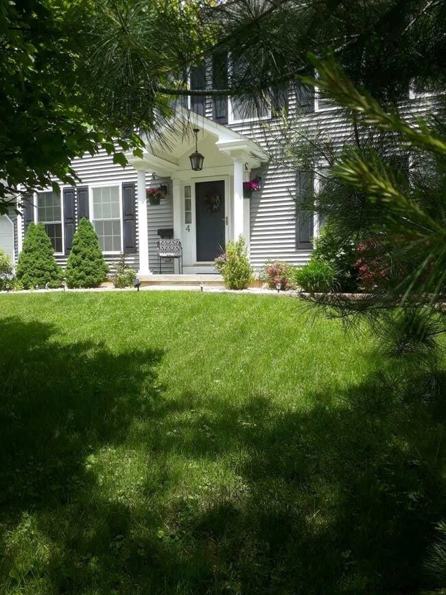 4 Minnowbrook Ave, Delmar, NY 12054 - photo 2