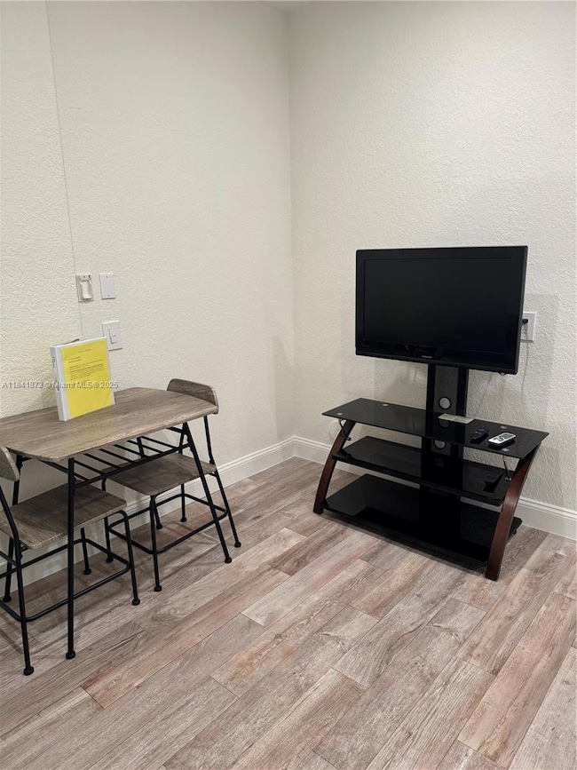 15603 SW 178th St, Miami, FL 33187 - photo 2