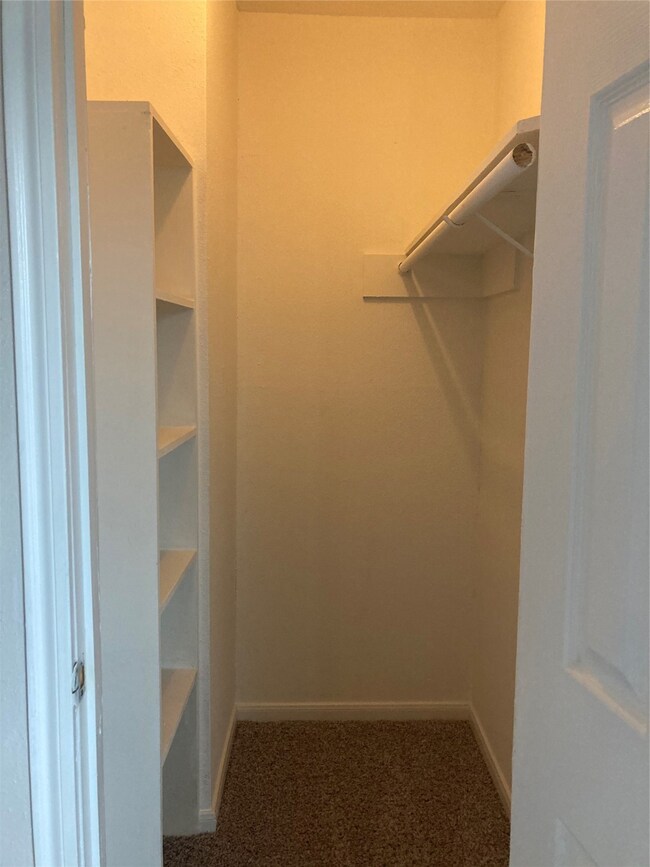 3402 Avenue O unit A, Rosenberg, TX 77471 - photo 7