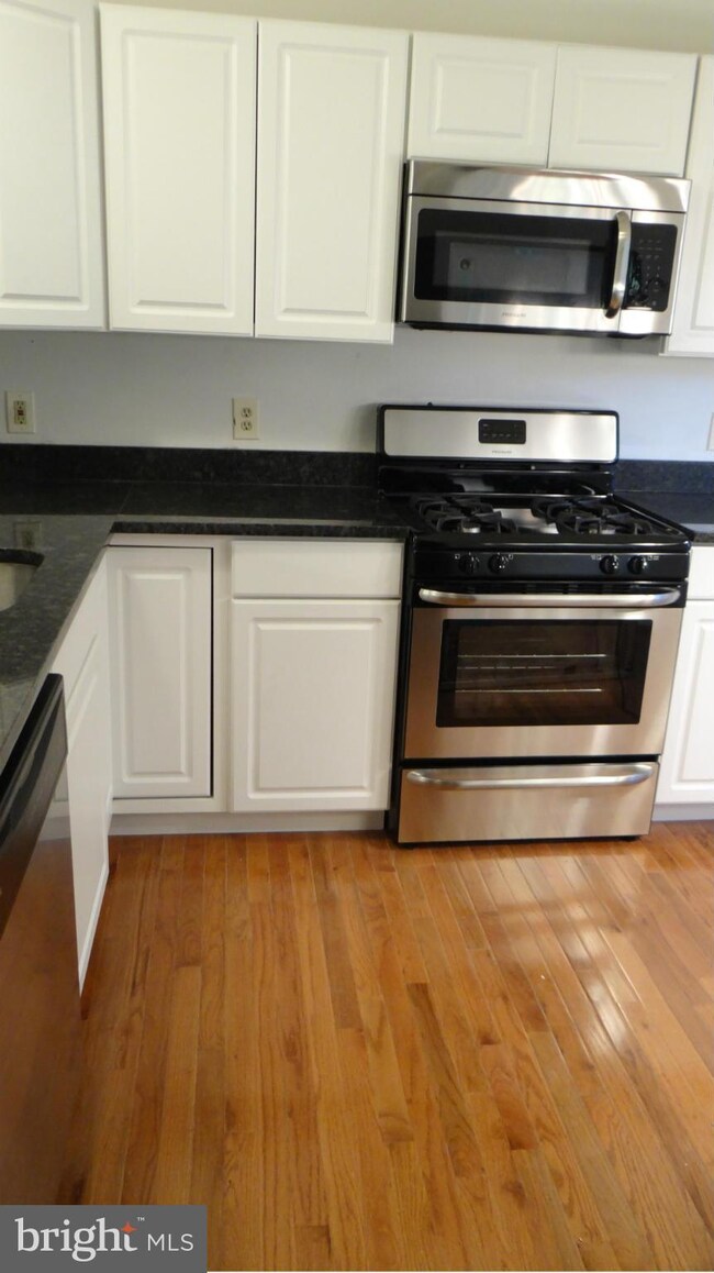 308 Rover Ct, Stafford, VA 22554 - photo 3