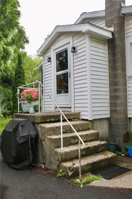Rear entry door