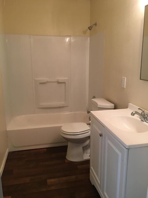 5002 W Bethany Home Rd unit 155, Glendale, AZ 85301 - photo 6