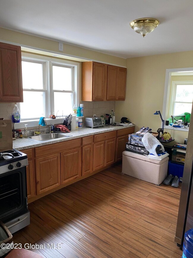 593 Livingston Ave, Albany, NY 12206 - photo 7