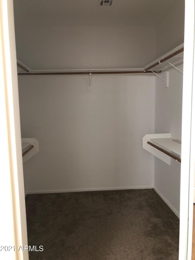 SycCloset