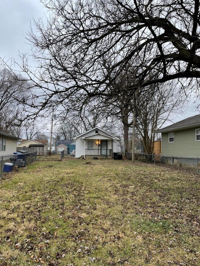 2956 Howey Rd, Columbus, OH 43224 - photo 2