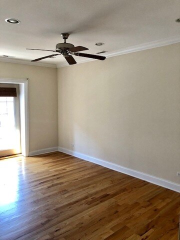 2709 W Glenlake Ave unit 1W, Chicago, IL 60659 - photo 5