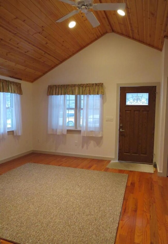 34 Seabury Ln, Centerville, MA 02632 - photo 3