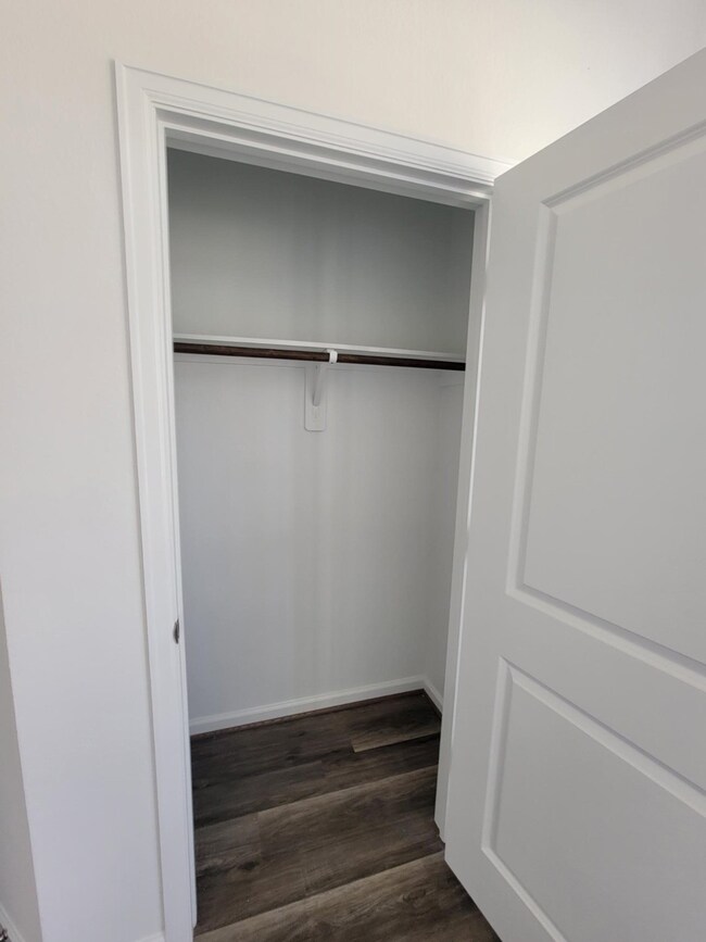 945 Tillman Ln, East Bernard, TX 77435 - photo 5