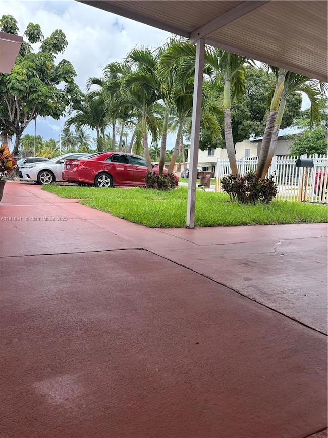 821 E 13th St, Hialeah, FL 33010 - photo 4