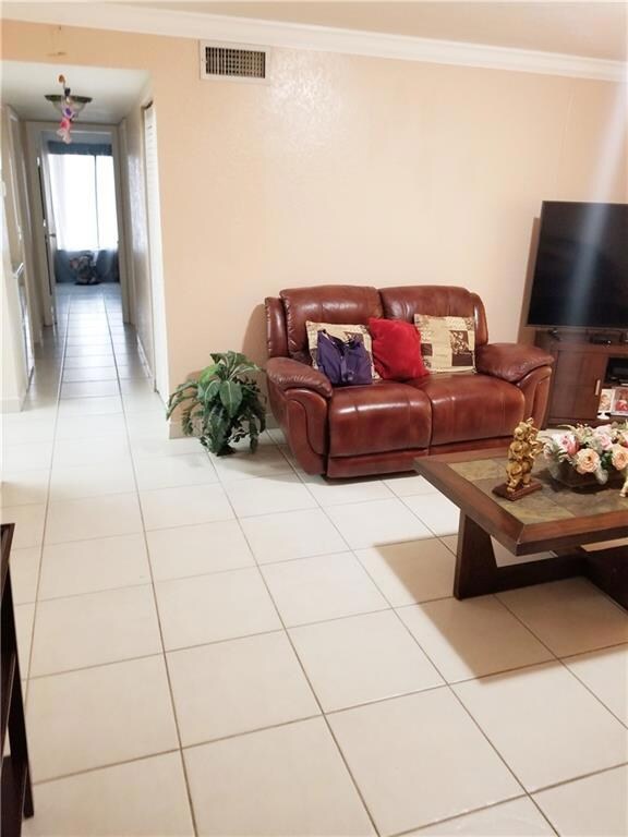 201 Foxtail Dr unit B2, Greenacres, FL 33415 - photo 4