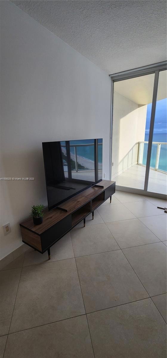 La Perla Ocean Residences unit 1710, Sunny Isles Beach, FL 33160 - photo 4