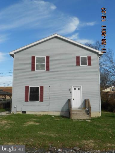 8 Catapult Ct, Middle River, MD 21220 - photo 2