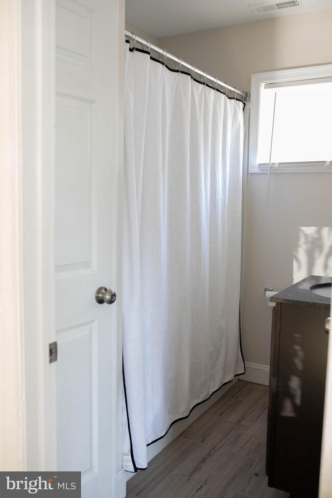 25 Capitol Ave unit B, Oaklyn, NJ 08107 - photo 5