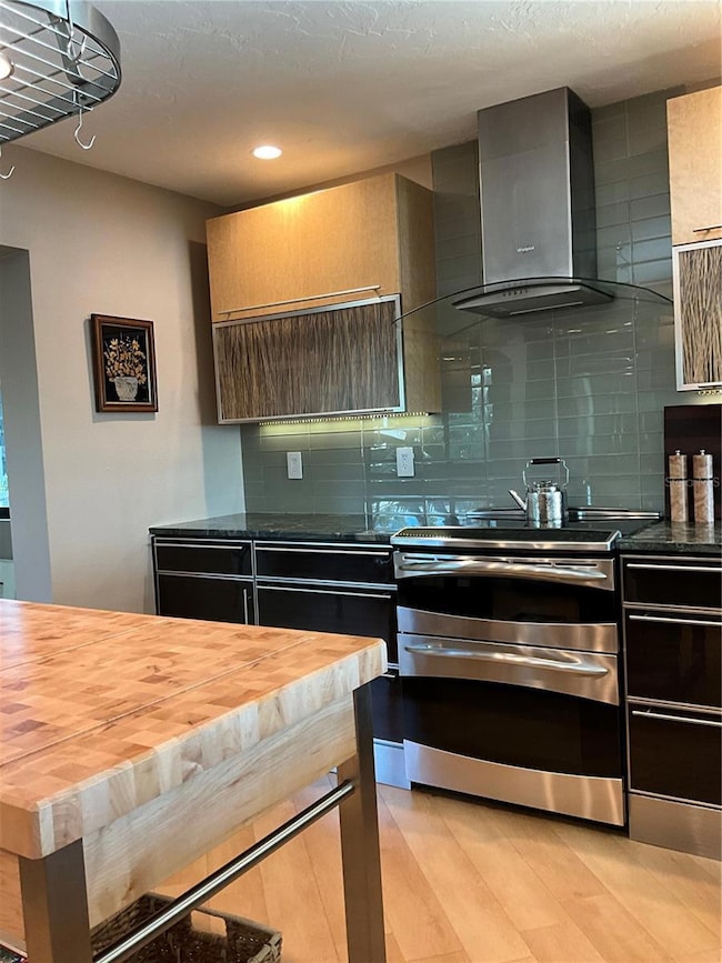 1323 Landings Dr unit 12, Sarasota, FL 34231 - photo 6