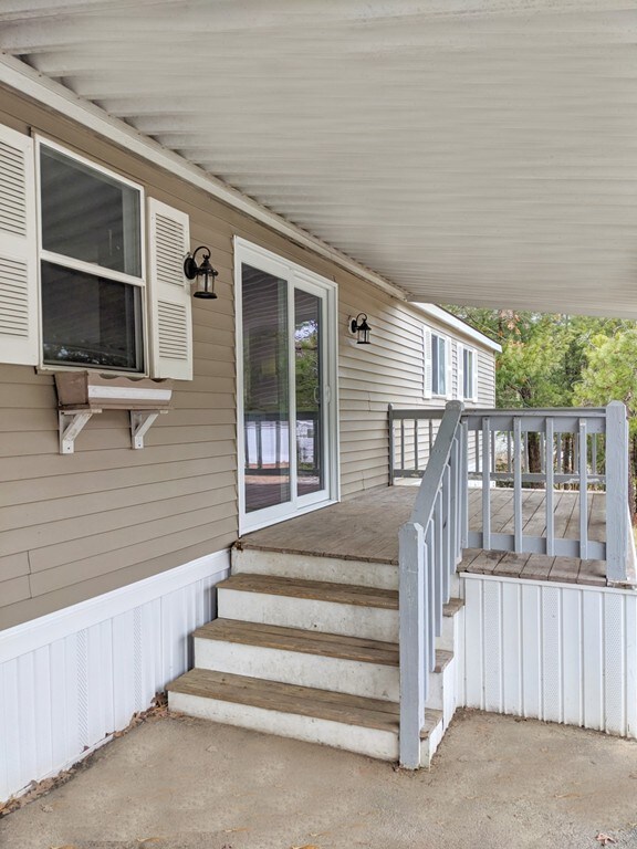 40 Williams St, Carver, MA 02330 - photo 2