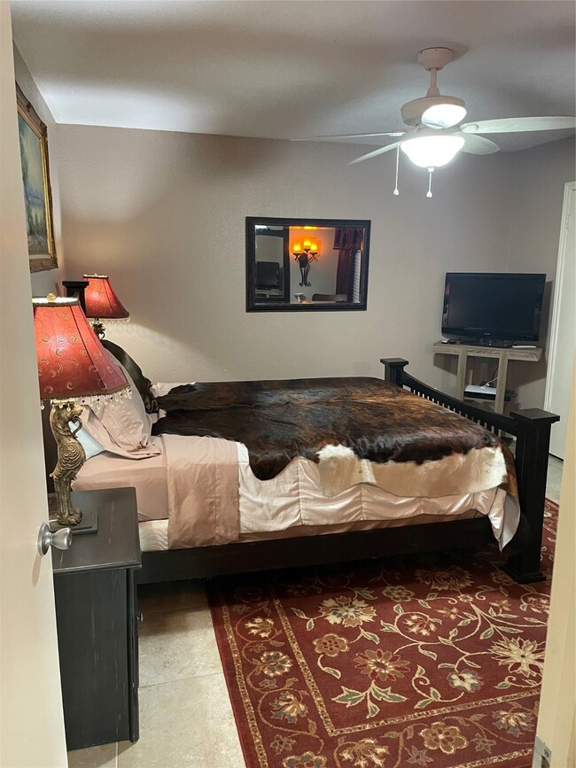 7312 Seawall Blvd unit 225, Galveston, TX 77551 - photo 6