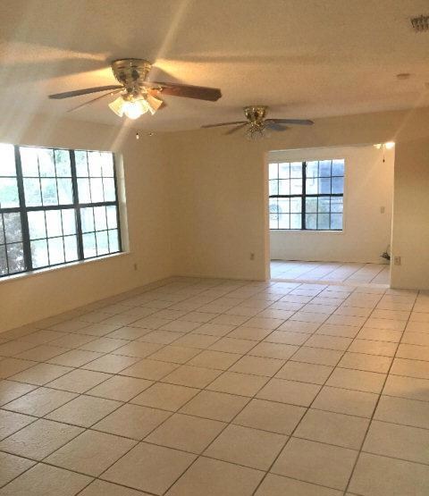 515 S 7th St, Donna, TX 78537 - photo 4