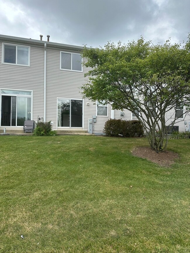 764 Panorama Ct unit T2003, Aurora, IL 60502 - photo 5