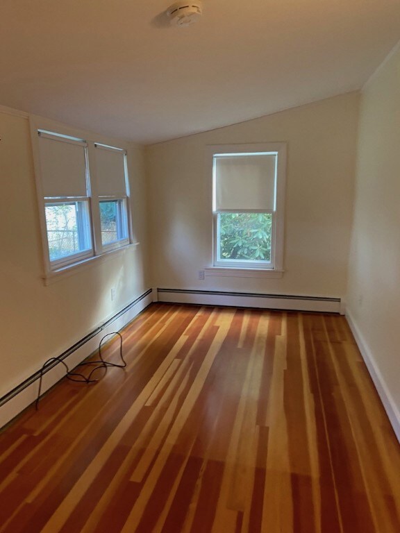 14 Bradbury St, Warren, RI 02885 - photo 2