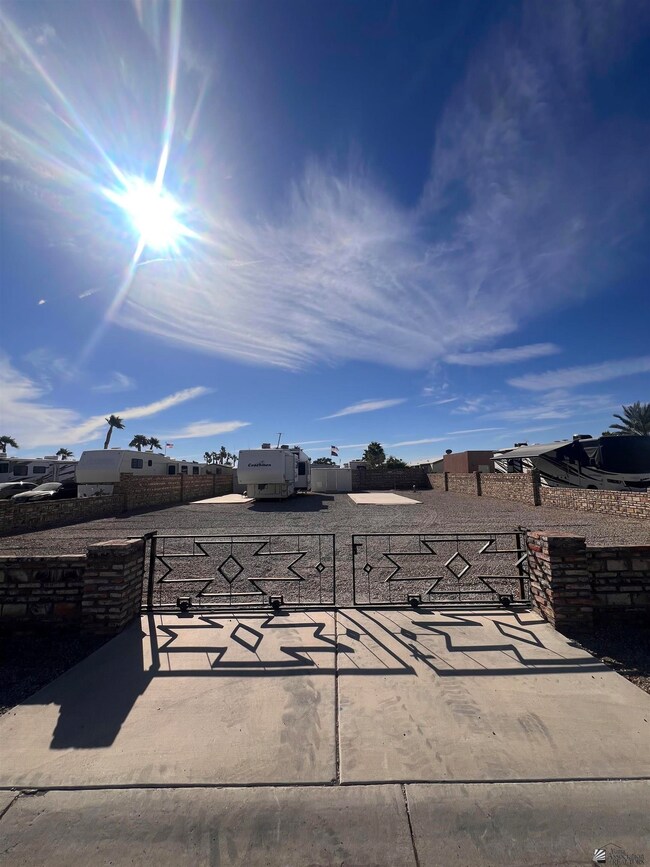 13253 E 45 Ln, Yuma, AZ 85367 - photo 3