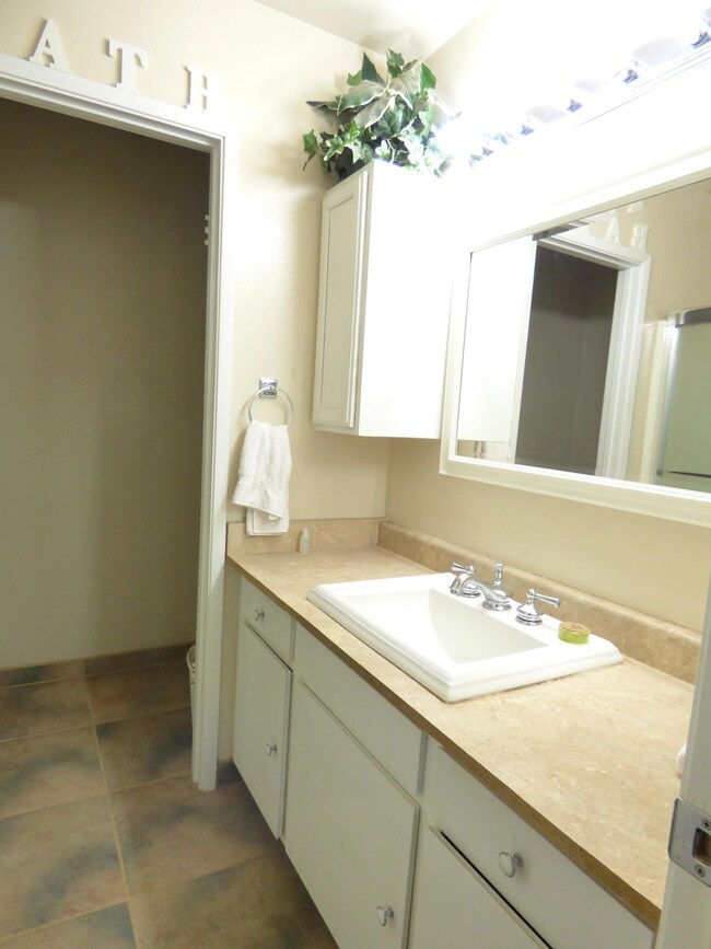 613 5th street 007