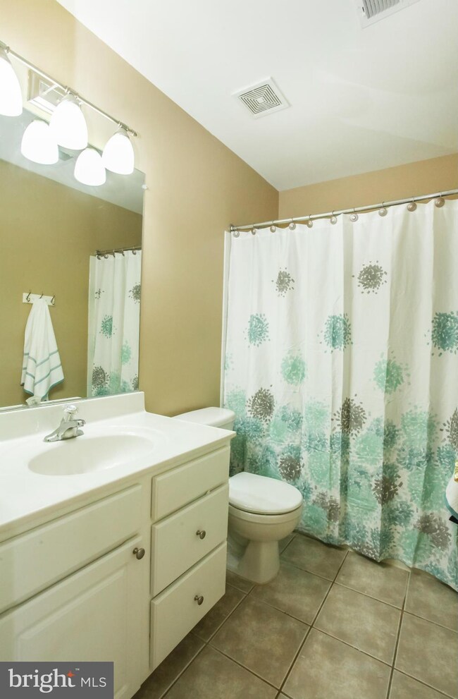 8120 Levity Place, Manassas, VA 20111 - photo 4