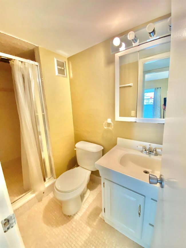 57 Dorchester C, West Palm Beach, FL 33417 - photo 5