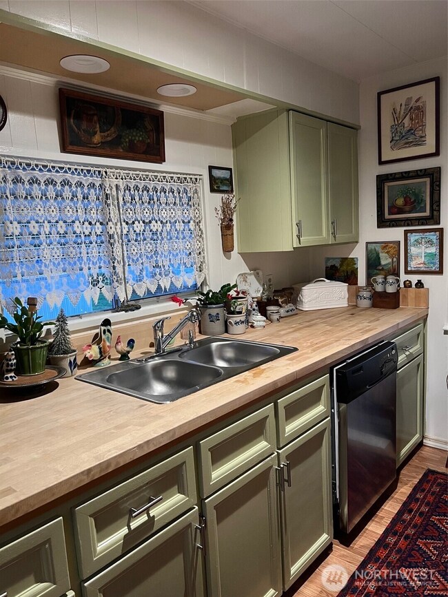 3702 Hunt St unit 23, Gig Harbor, WA 98335 - photo 5