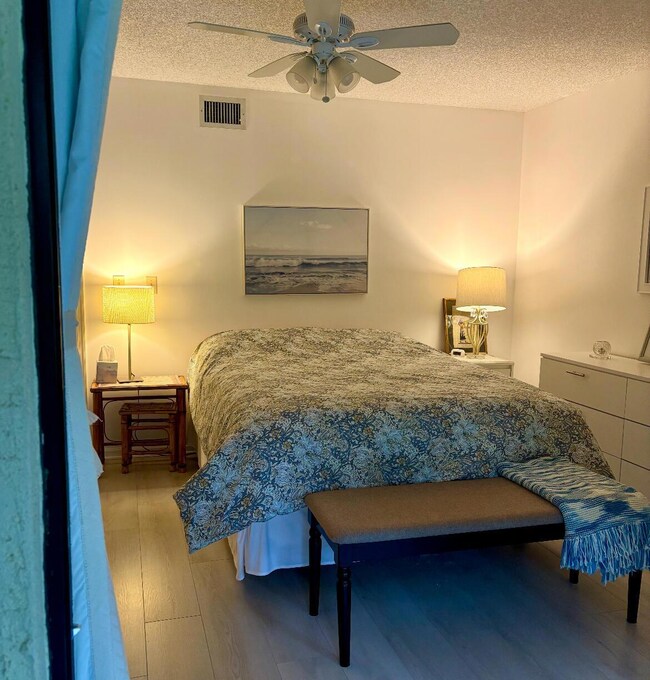 540 SW South River Dr unit 204, Stuart, FL 34997 - photo 7