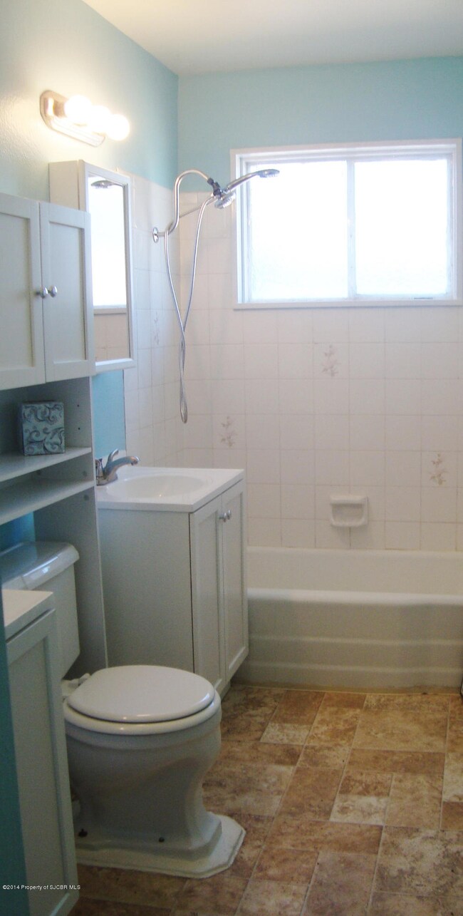 7-bathroom