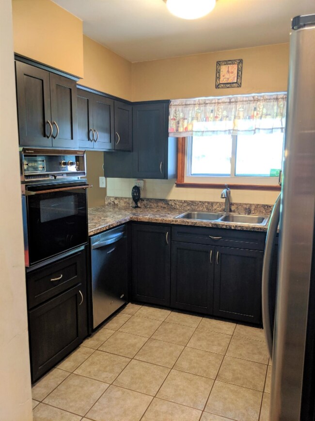 Kitchen 1