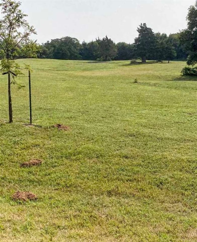 2 Oak Bridge Ln, Enid, OK 73703 - photo 4