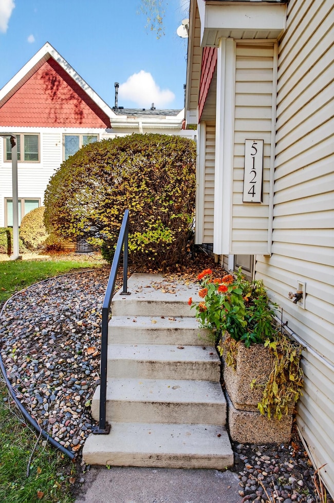 5124 41st Ave S, Minneapolis, MN 55417 - photo 6