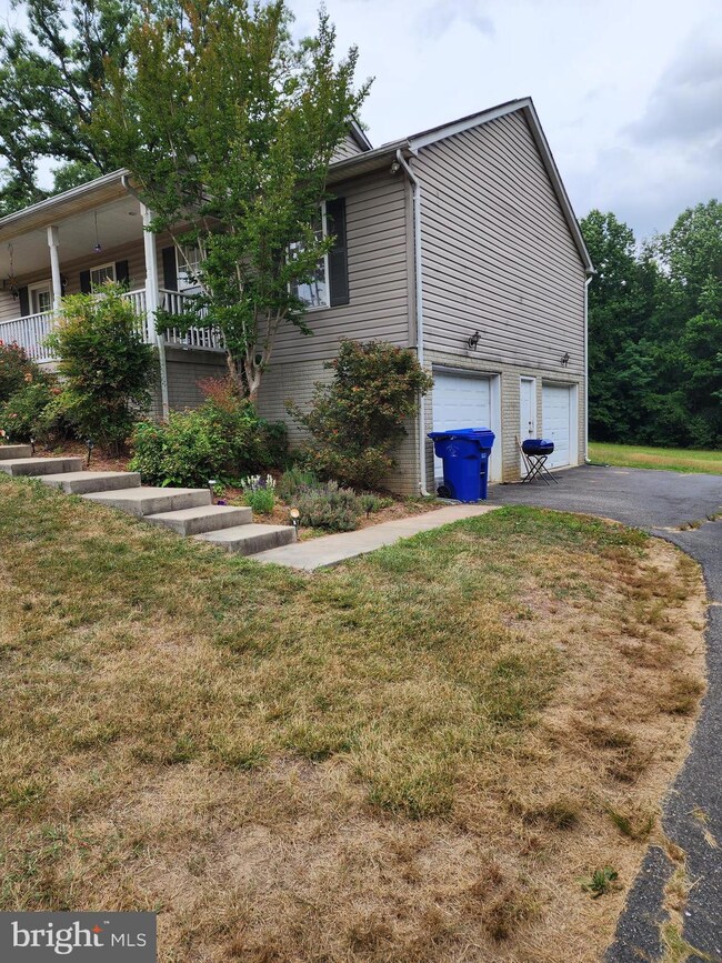 8700 Marshall Corner Rd, Pomfret, MD 20675 - photo 2