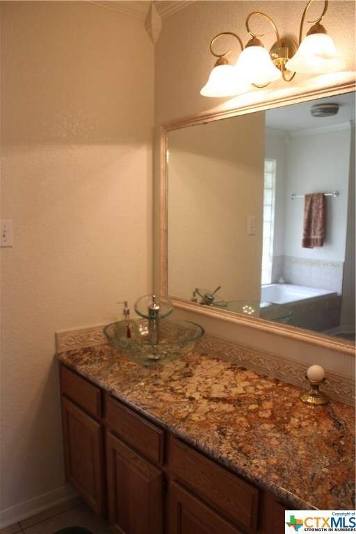 803 Mueller St, Copperas Cove, TX 76522 - photo 3