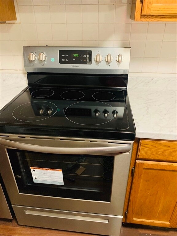 120 Massachusetts Ave unit 3, Arlington, MA 02474 - photo 3