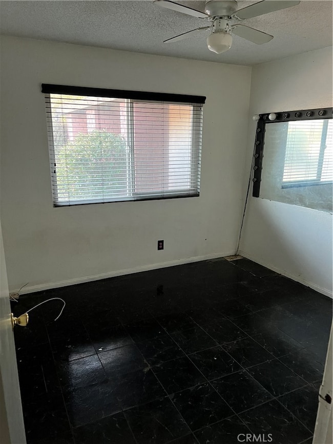 15404 Lindero St, Victorville, CA 92395 - photo 6