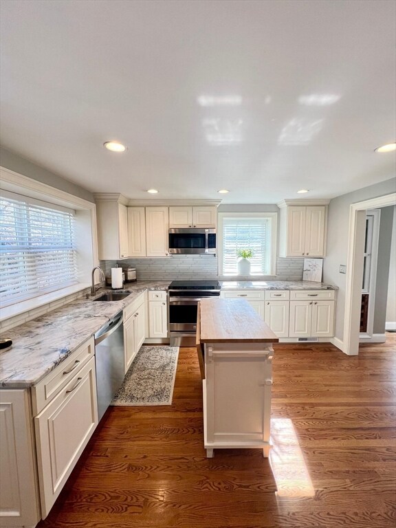 6 Highland Ave, Woburn, MA 01801 - photo 2