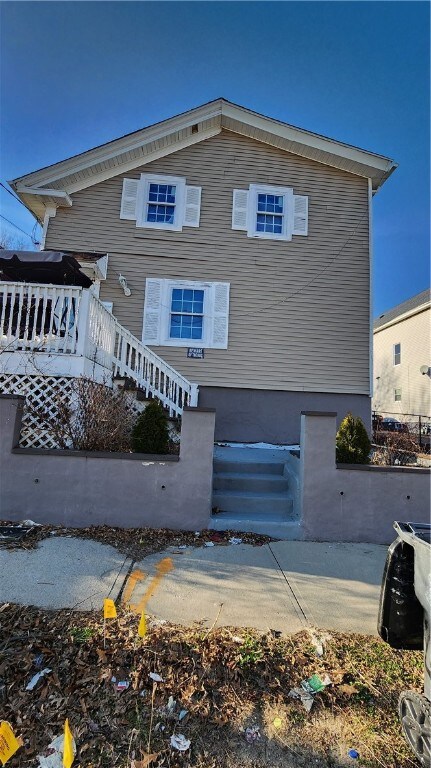 221 Pavilion Ave, Providence, RI 02905 - photo 3