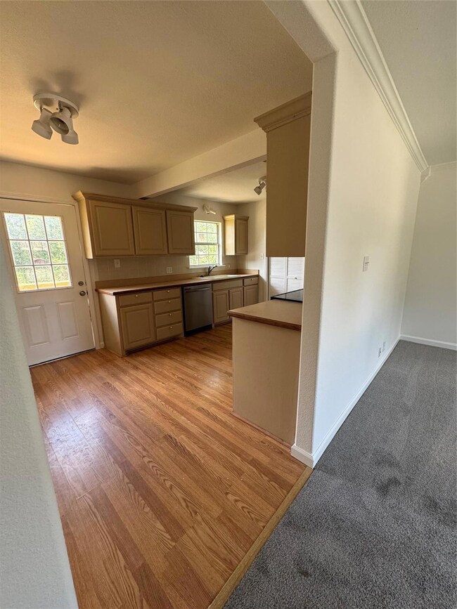 1720 W Elm St, Denison, TX 75020 - photo 4