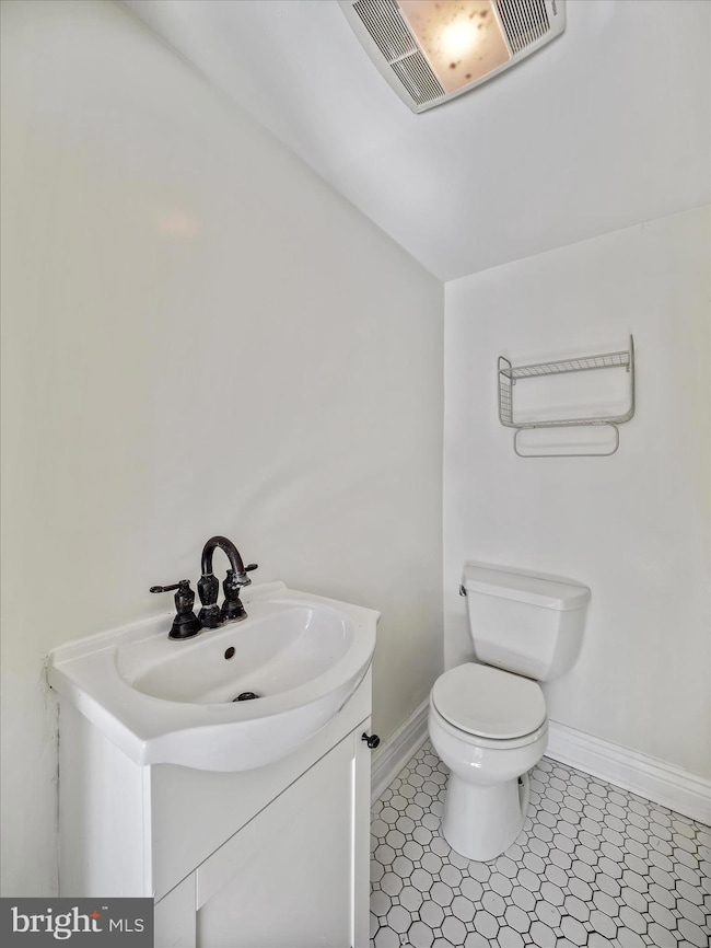 17 W 3rd St, Frederick, MD 21701 - photo 5