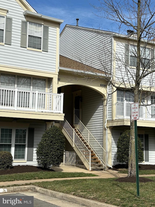 8202C Crossbrook Ct unit 8202C, Lorton, VA 22079 - photo 2