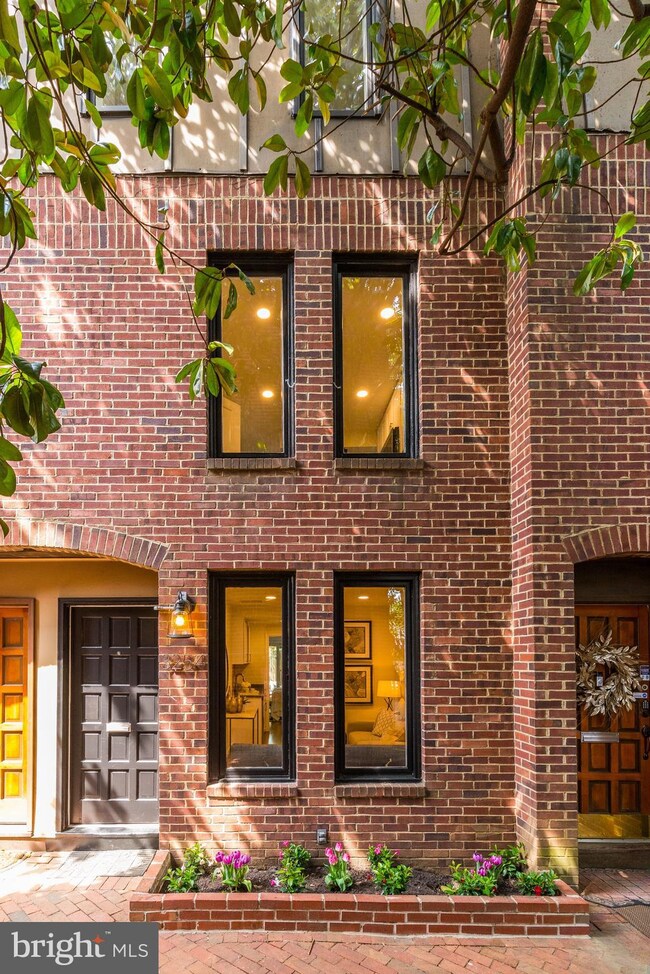 3254 Jones Ct NW, Washington, DC 20007 - photo 2