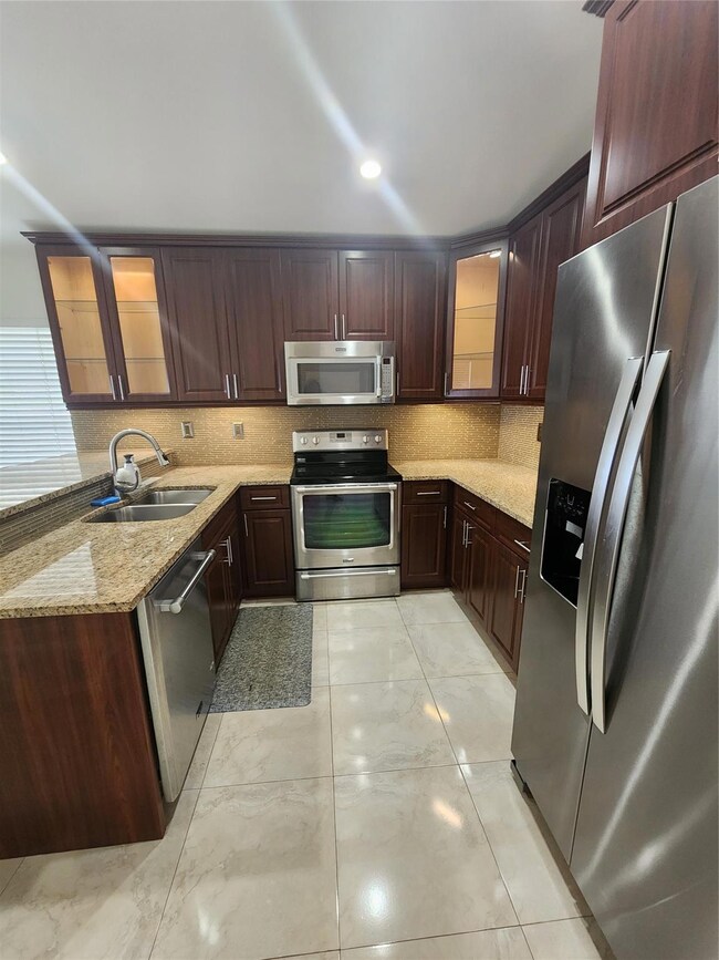 13955 Langley Place, Davie, FL 33325 - photo 2