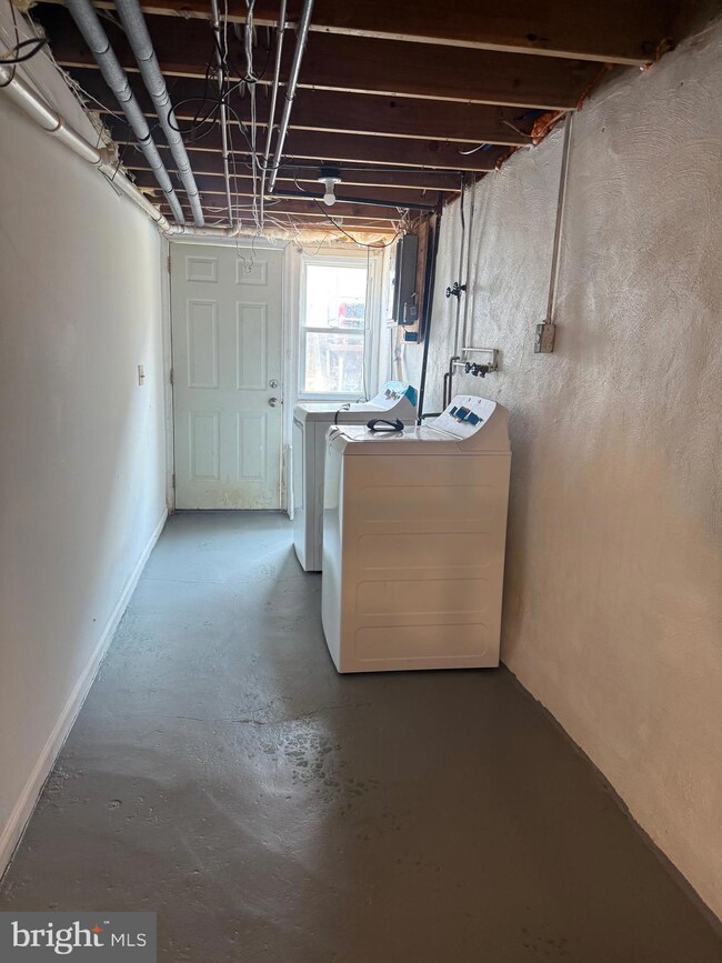 7150 Radbourne Rd, Upper Darby, PA 19082 - photo 7