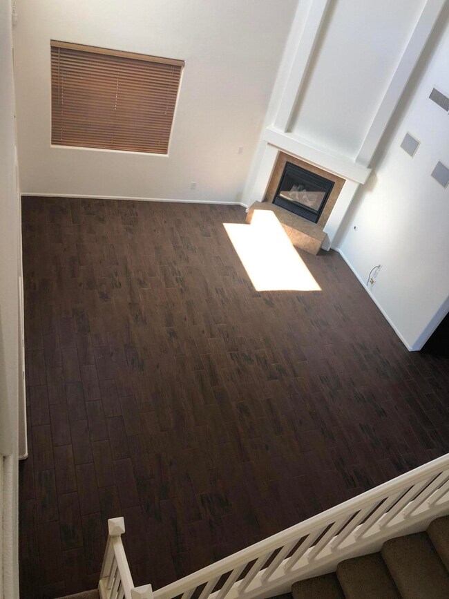 315B9DDE-C2D1-4D22-9CFF-10F584080126